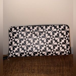 Kate Spade black and white wallet